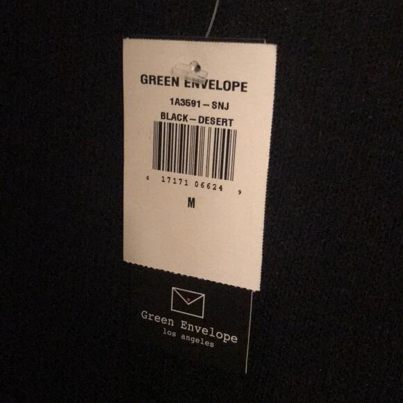 Green envelope black sweater medium NWT - Picture 5 of 5